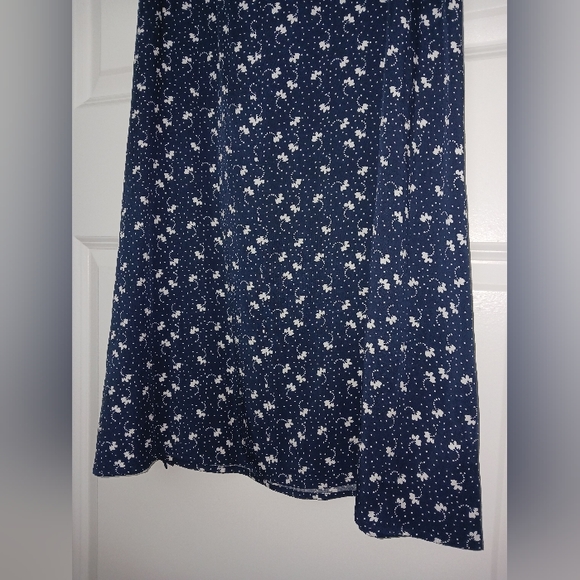 Loft - Floral Pattern Dress - Picture 4 of 5